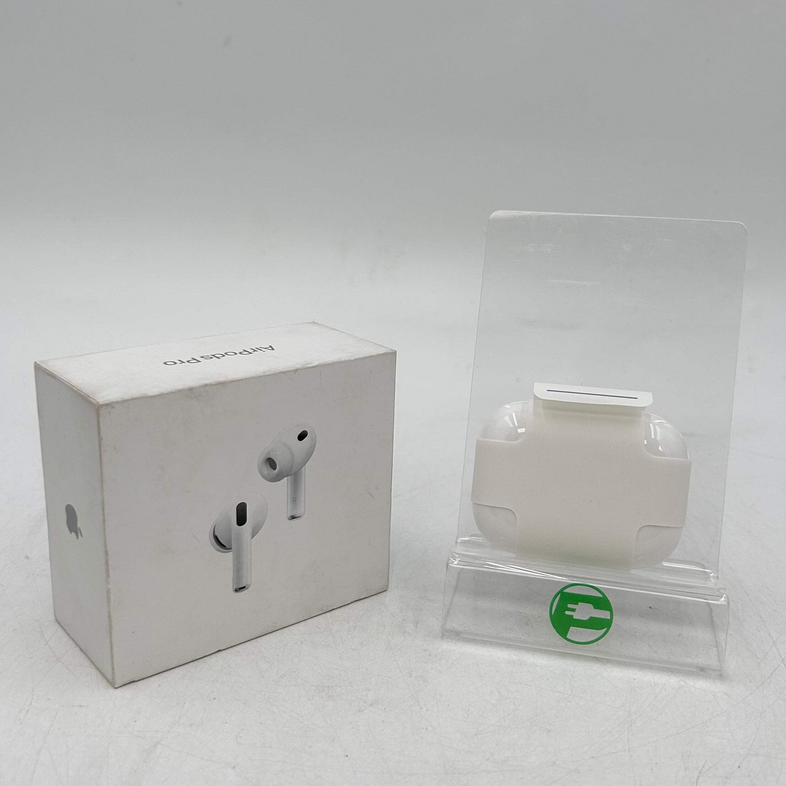 New Apple AirPods Pro 3rd Gen with MagSafe Charging Case MFHP4LL/A