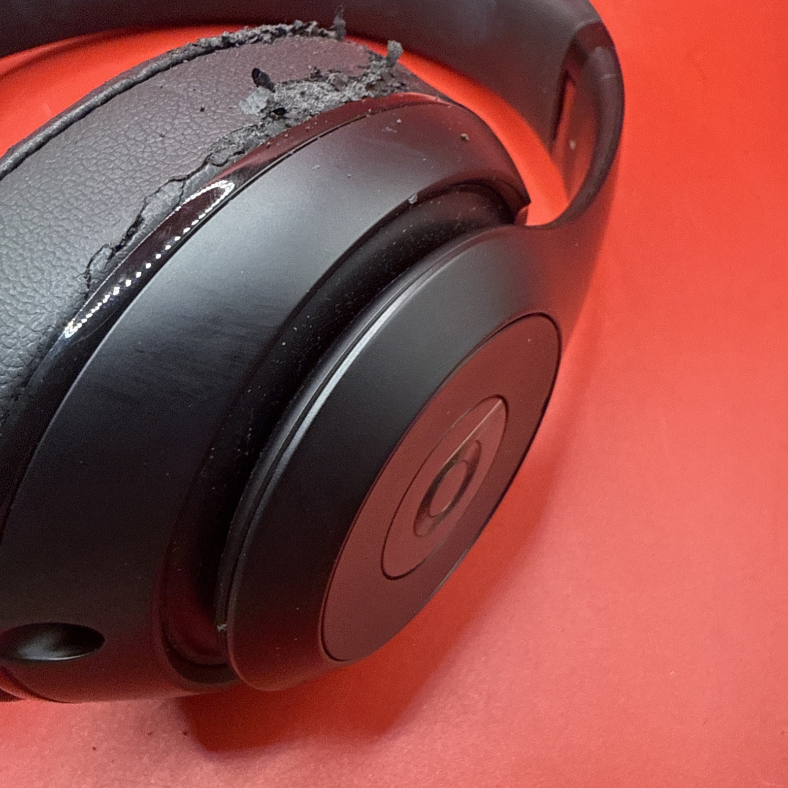 Beats Studio Headphones Black Model B0501 W/case No Charger