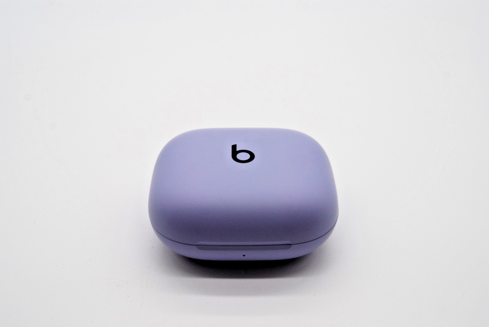 Power Beats Pro Wireless Bluetooth Earbuds Model A3157 MX753LL/A Hyper Purple