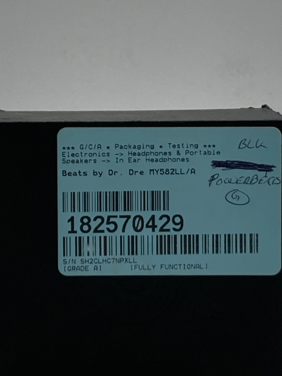 Beats Powerbeats Pro MY582LL A Wireless Ear Hook Earbuds Black Open Box