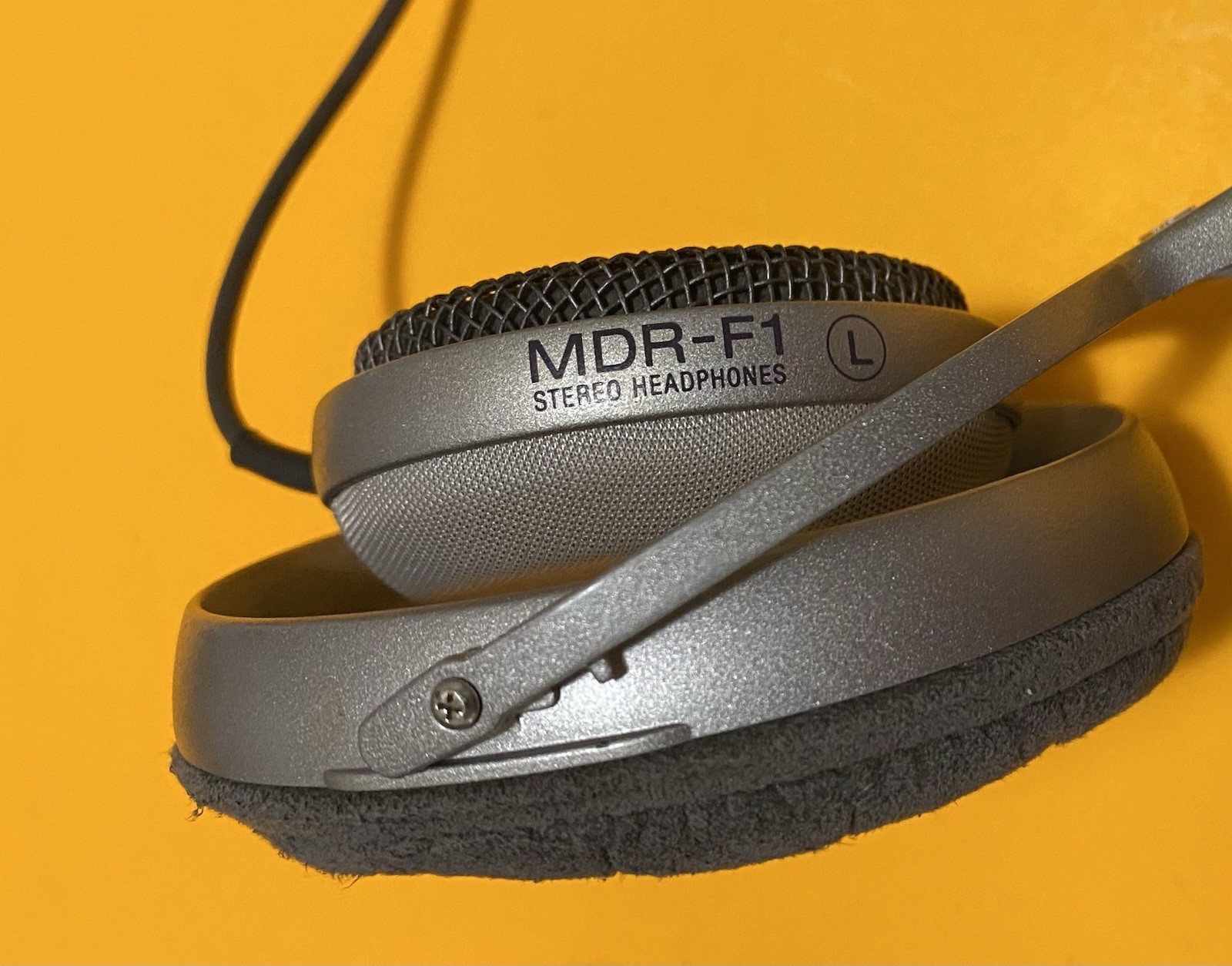 SONY MDR-F1 Headband Headphones Wired Silver Working MADE IN JAPAN
