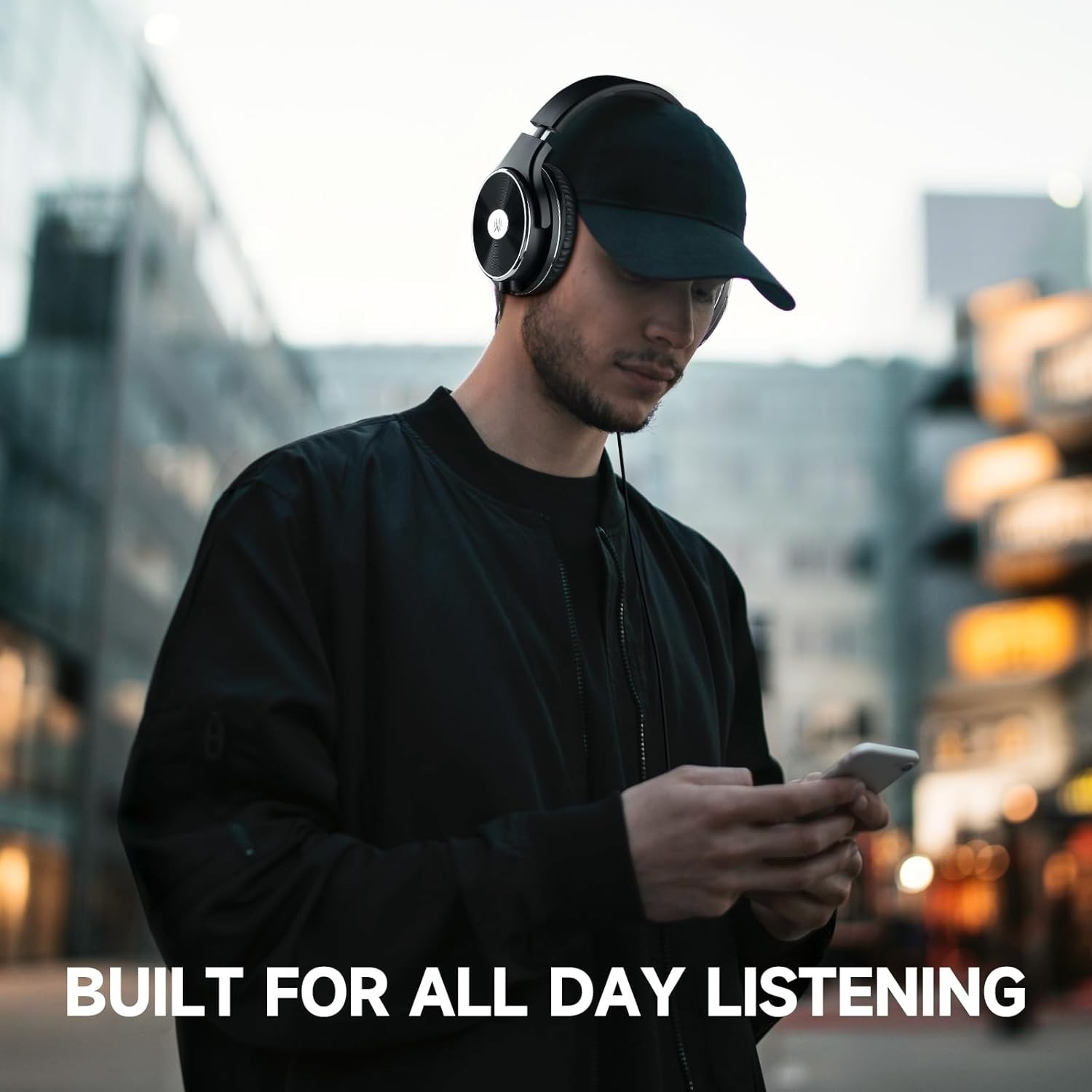 Detachable Dual Jack Headphones – Noise Isolation Technology