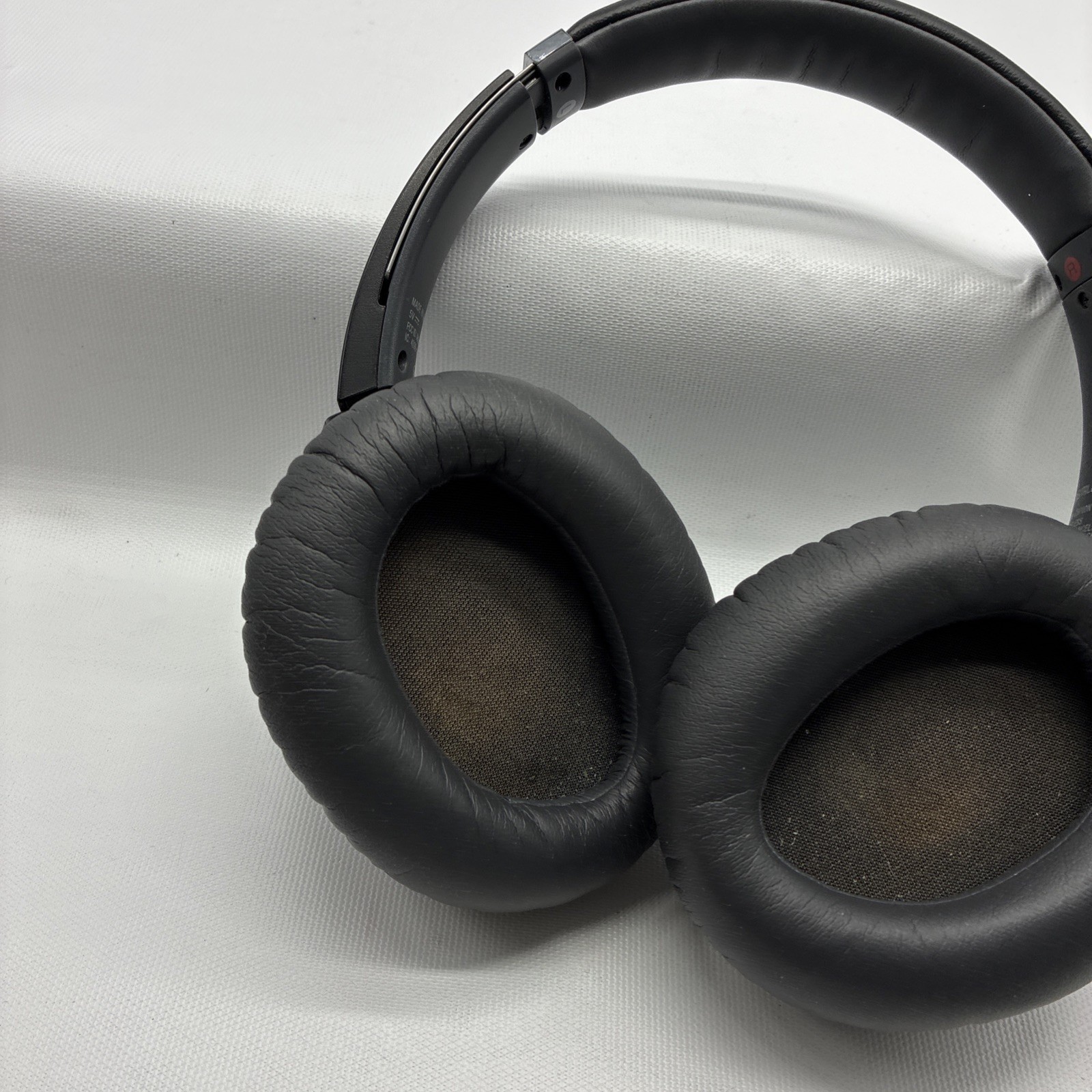 Sony WH-CH700N Bluetooth Noise Canceling Wireless Headphones -Tested Working