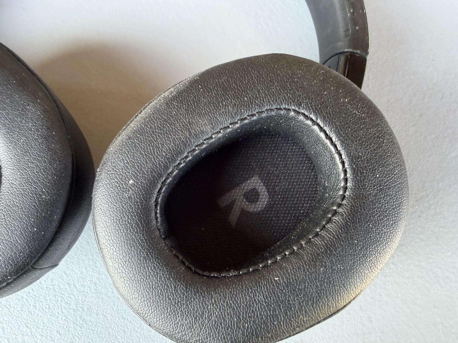 JBL – Tune 760NC Wireless Over-Ear Headphones – Black – SOUND GREAT!