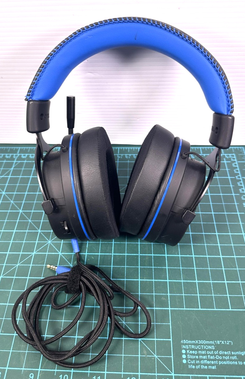 Onn. Gaming Headset Black Blue Over-Ear Wired 3.5mm Boom Mic Volume Control