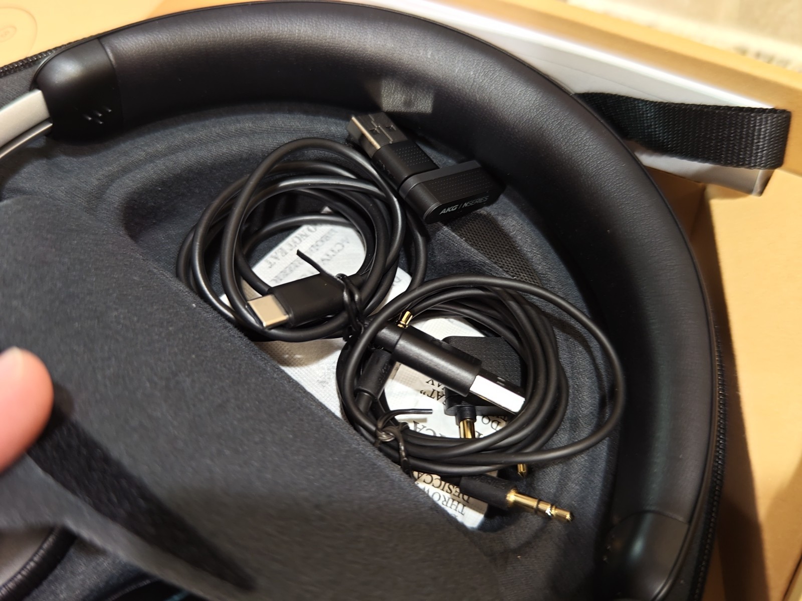 NewOpen AKG N9 Hybrid Wireless ANC Over-Ear Headphones Black w/ 2.4GHz Dongle
