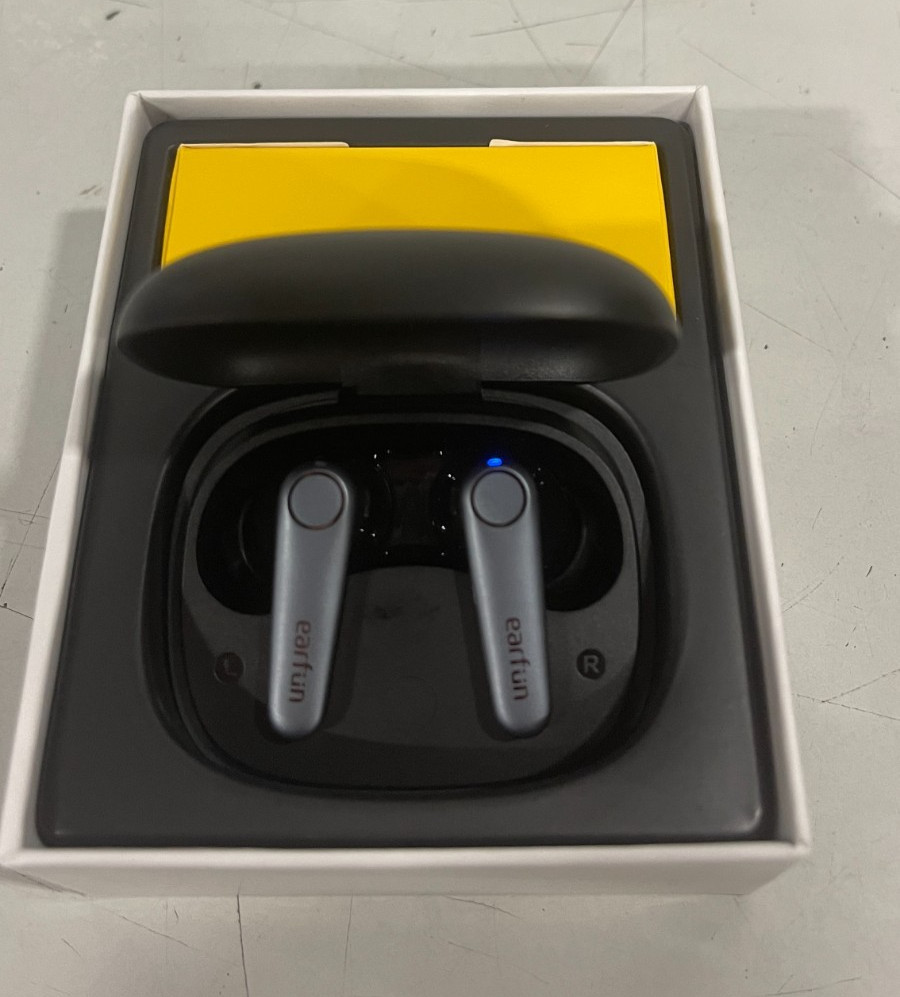 Earfun air Pro 3 earbuds Noise cancelling