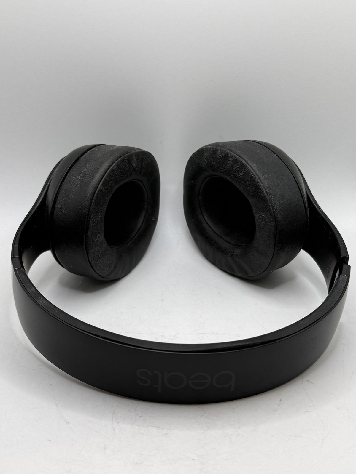 Beats Studio 3 Over the Ear Wireless Headphones – Black