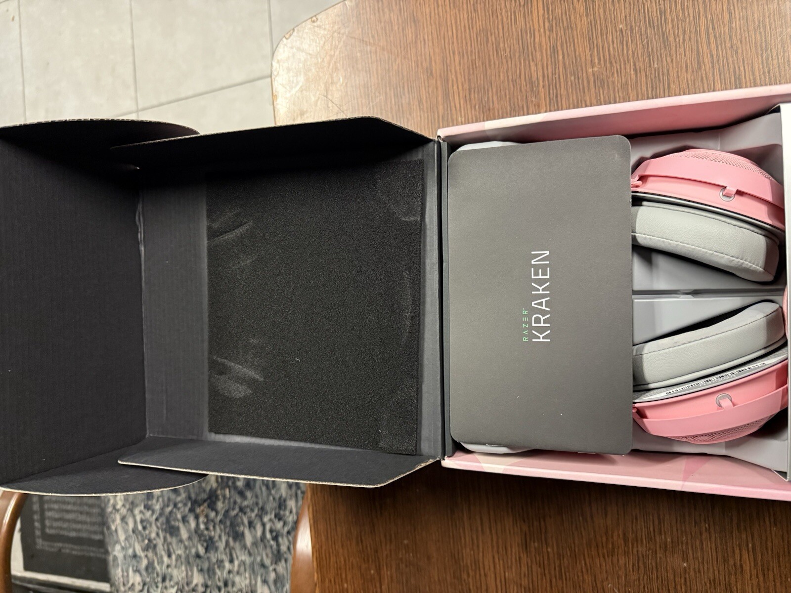 Razer Kraken Gaming Headset PINK- IN BOX USED