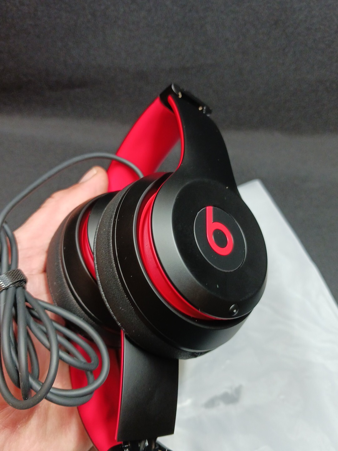 NEW! Beats by Dre Solo3 Wired Headphones Black and Red DEMO VERSION!!! READ!