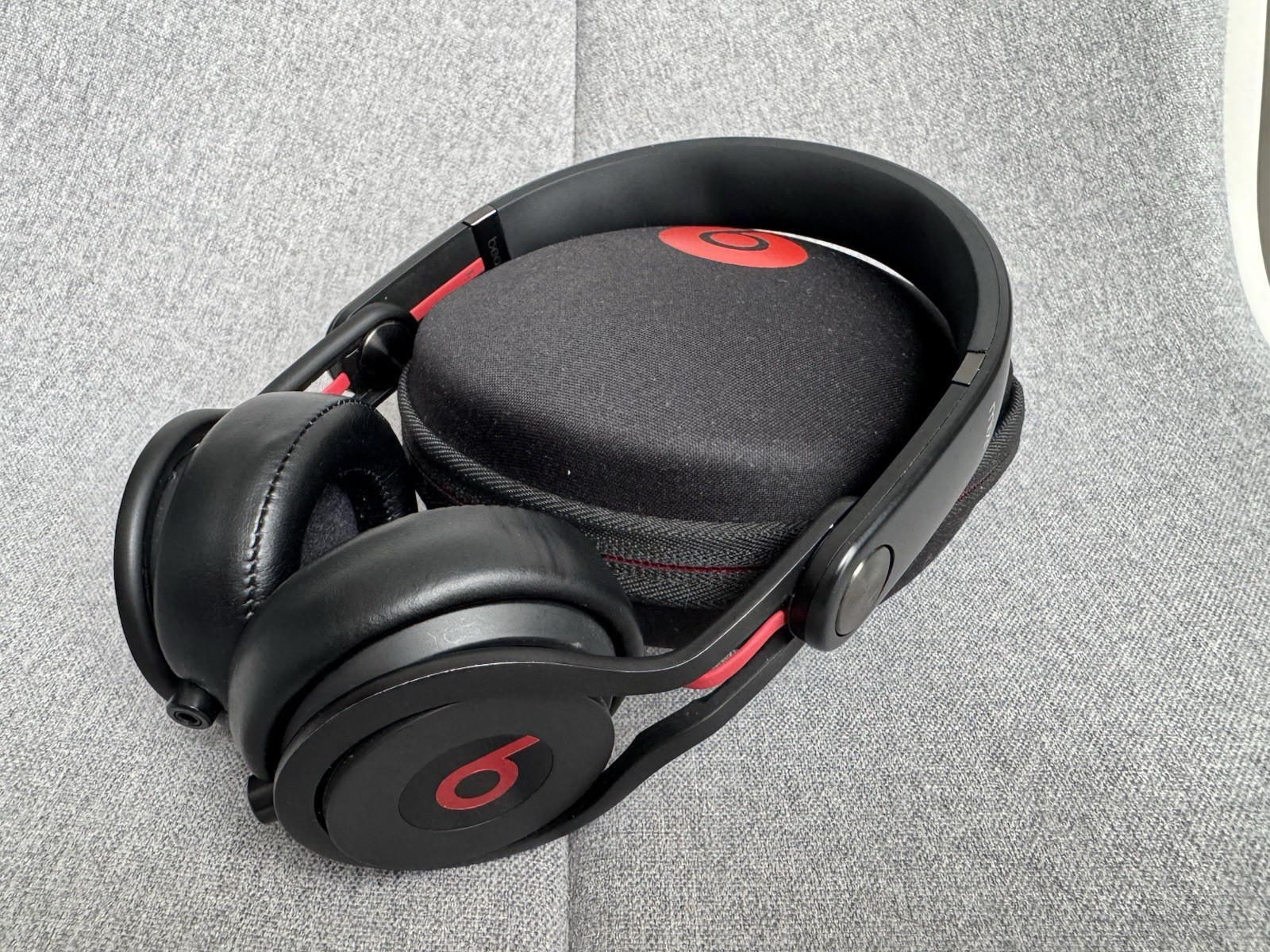 Beats Mixr Mixer Headphones David Guetta Edition Matte Black Limited Edition