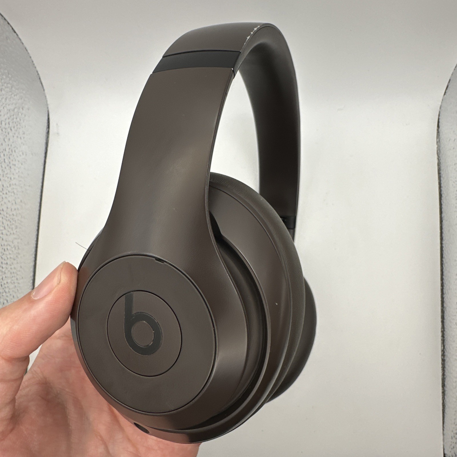 Beats Studio Pro Wireless Noise Cancelling Brown