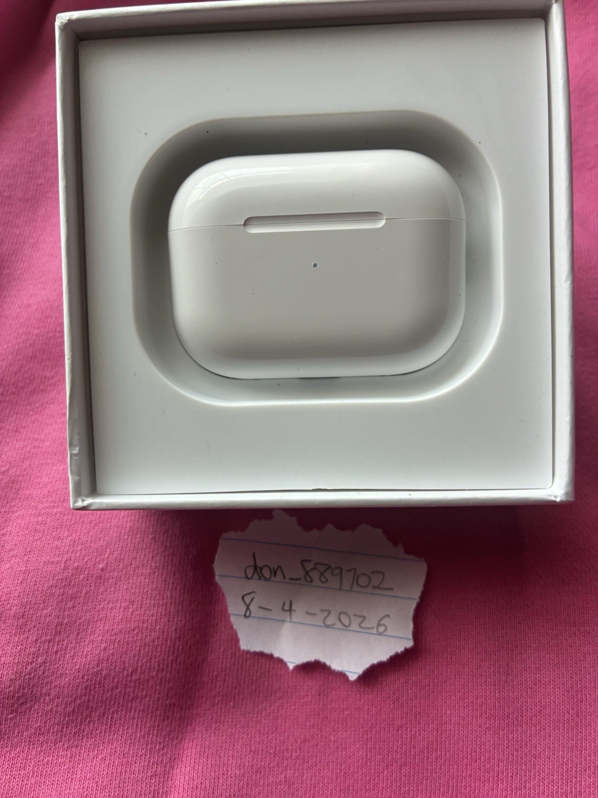 Apple AirPods Pro Wireless Bluetooth In-Ear Earbuds w/ Charging Case Box White