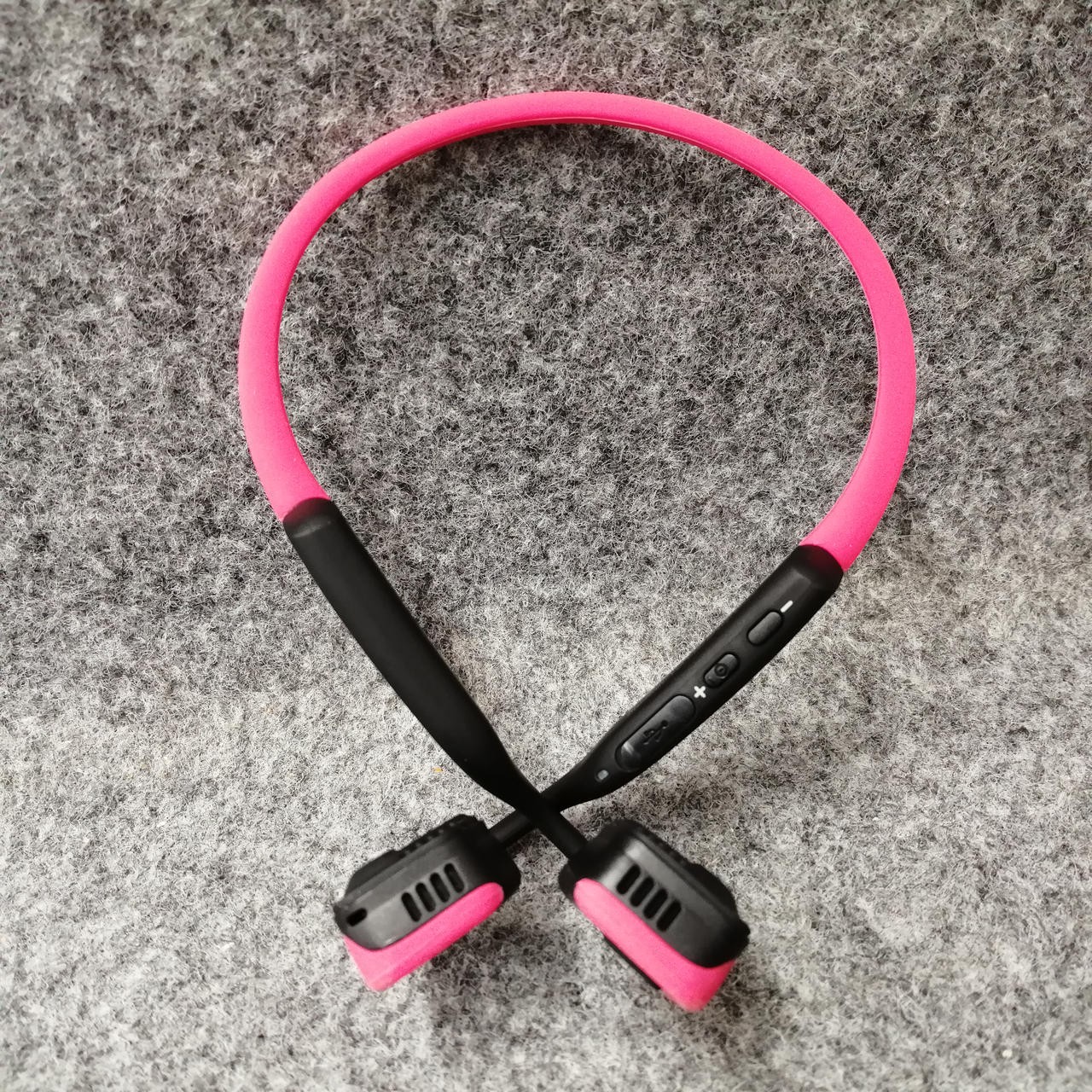 AfterShokz AS600 Trekz Titanium Wireless Bone Conduction Headphones Black-Pink