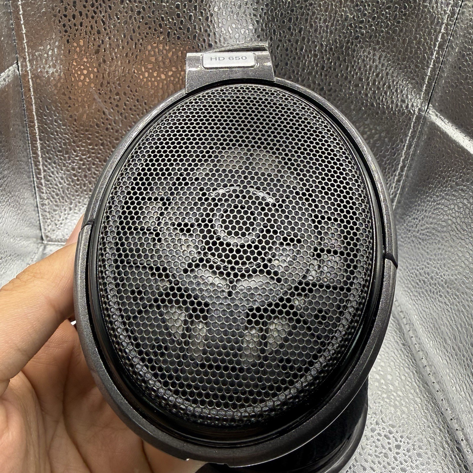 Sennheiser HD 650 Over Ear Headphones – Gray/Black ( NO WIRES )