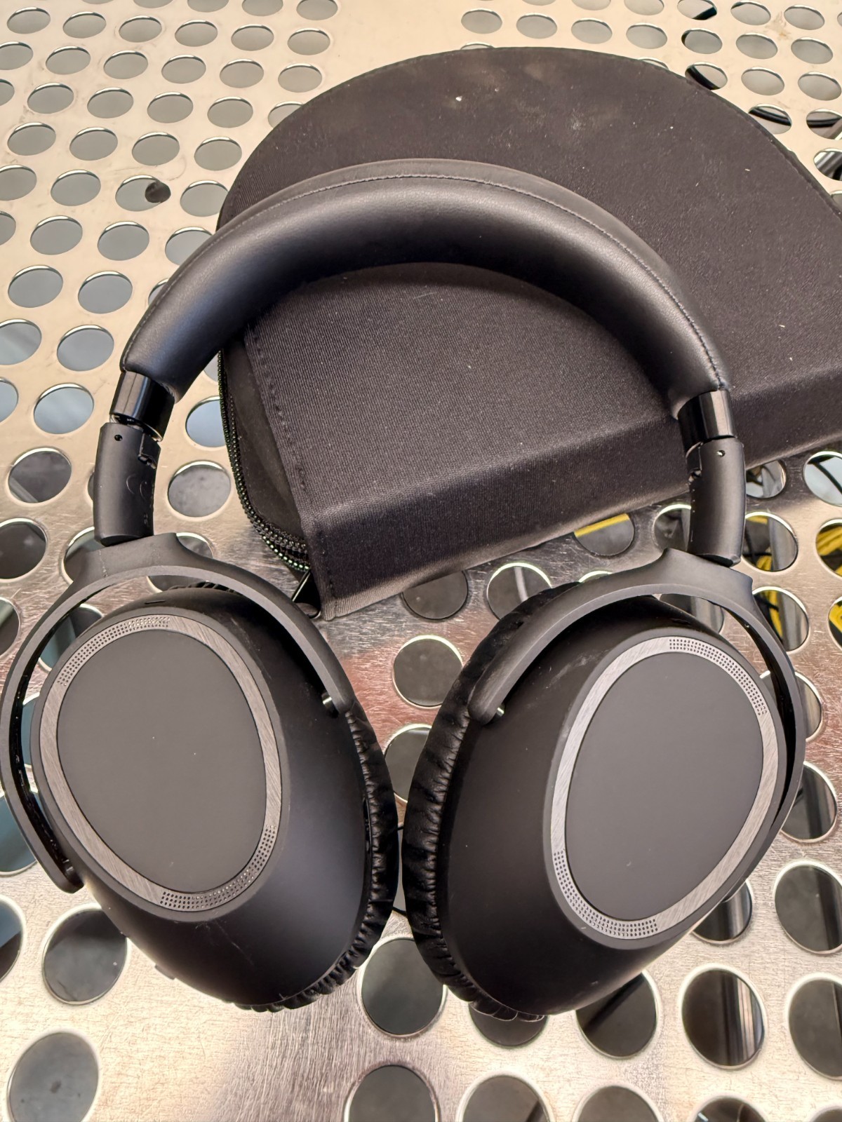 EPOS Adapt 660 USB-C Wireless ANC Headset 1001373 – READ