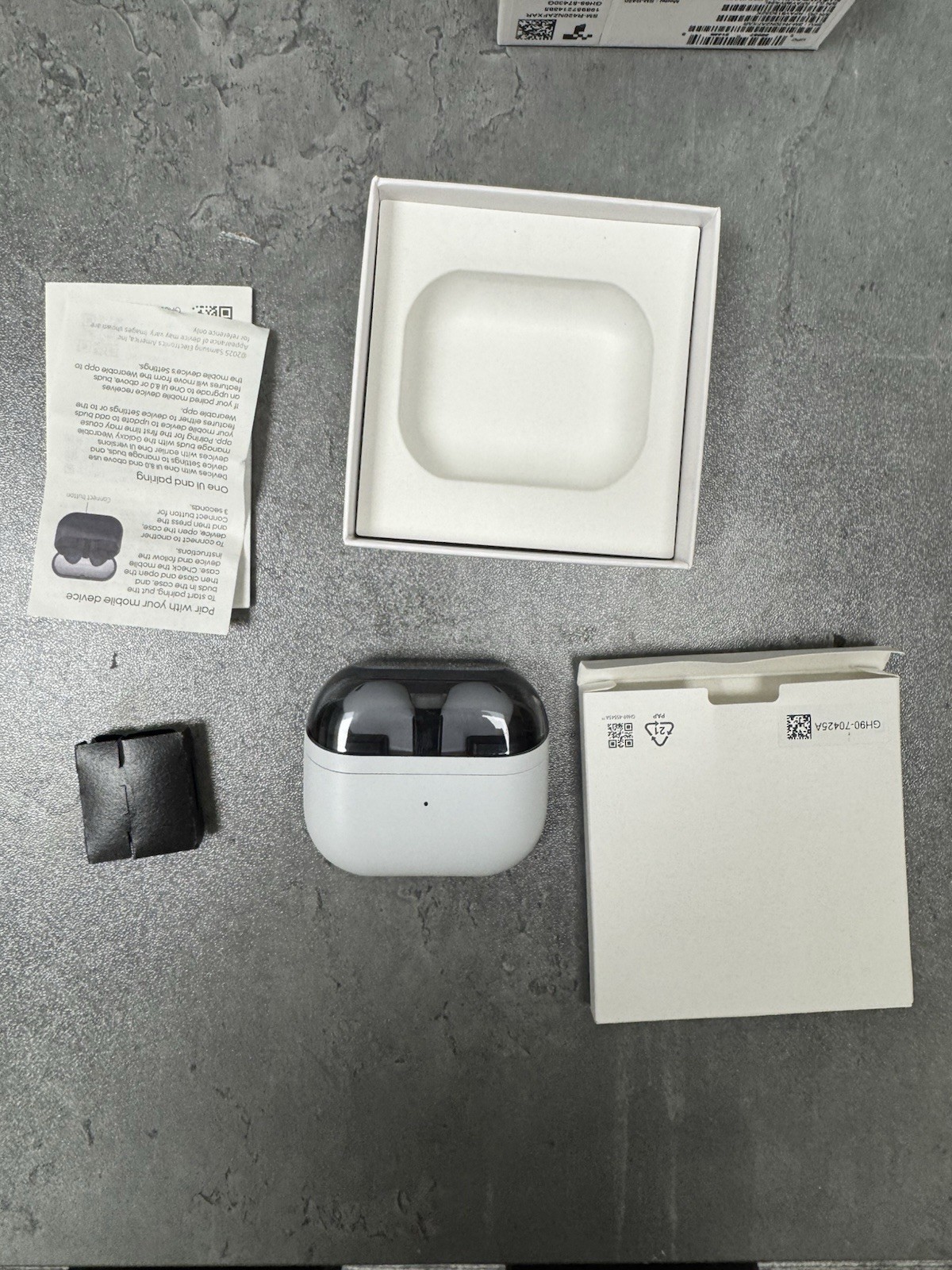 Samsung Galaxy Buds3 FE SM-R420 Wireless Bluetooth Earbuds Earphones ANC- Gray