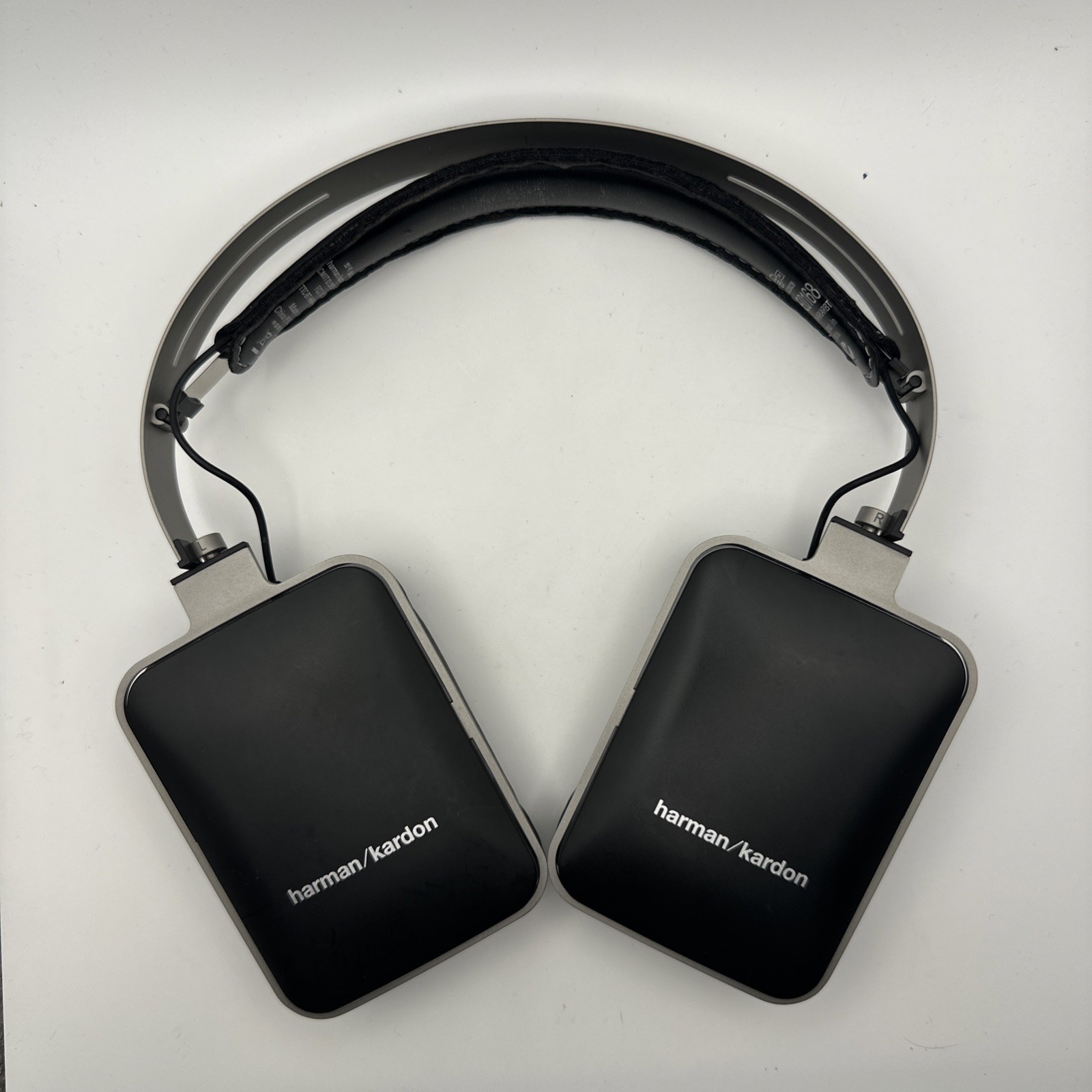 harman/kardon CL Headband Headphones – Silver/Black