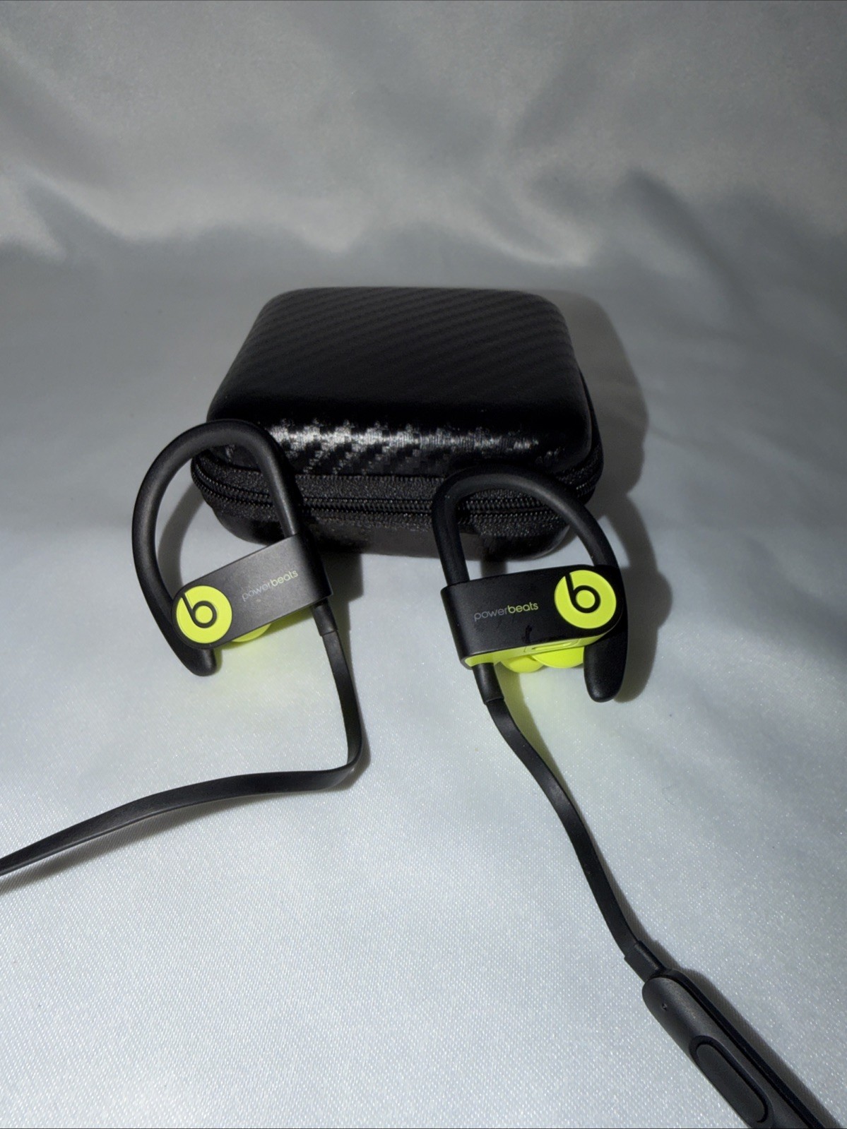 Beats by Dr. Dre Powerbeats3 In Ear Headphones Green Black Fully Tested&Working