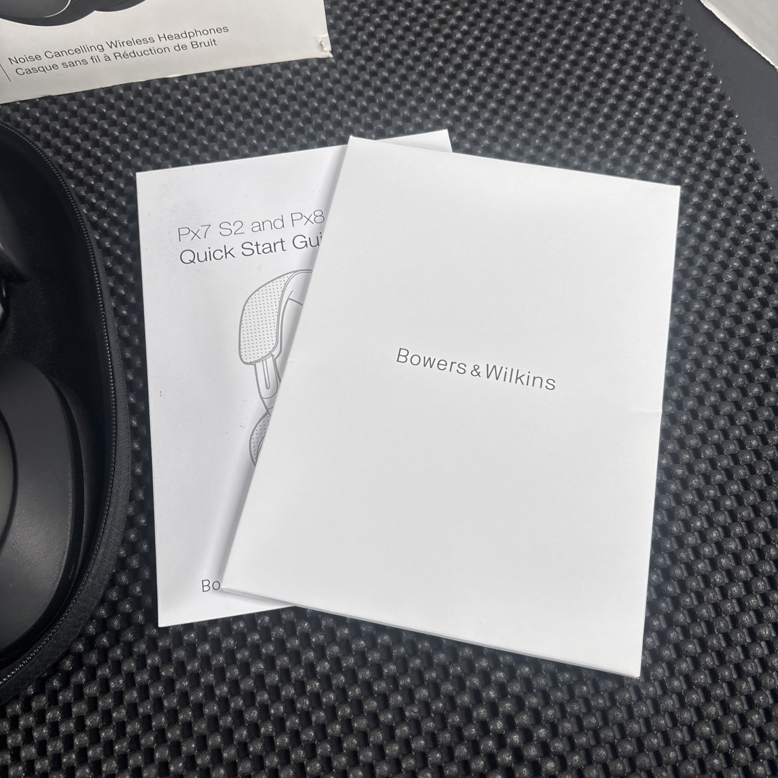 Bowers & Wilkins Px8 Wireless Over-Ear Bluetooth Headphones Black FP42951 – USED
