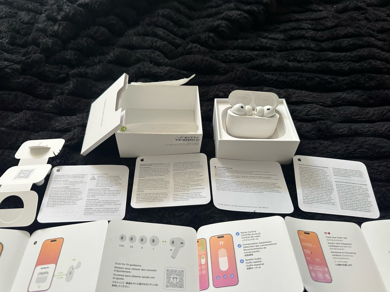 Apple AirPods Pro 3 Wireless Earbuds USB-C Case w/Replaceable Ear Tips