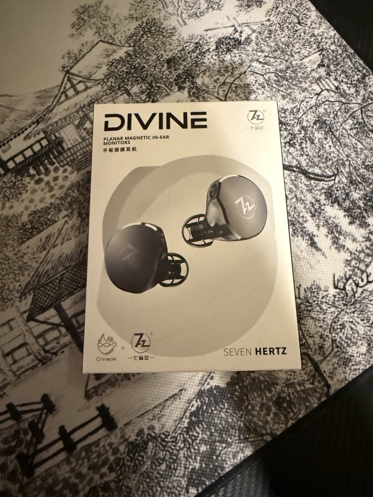 Seven Hertz Divine Planar Magnetic In-Ear Earbuds Wired Black w/ Case & Tips