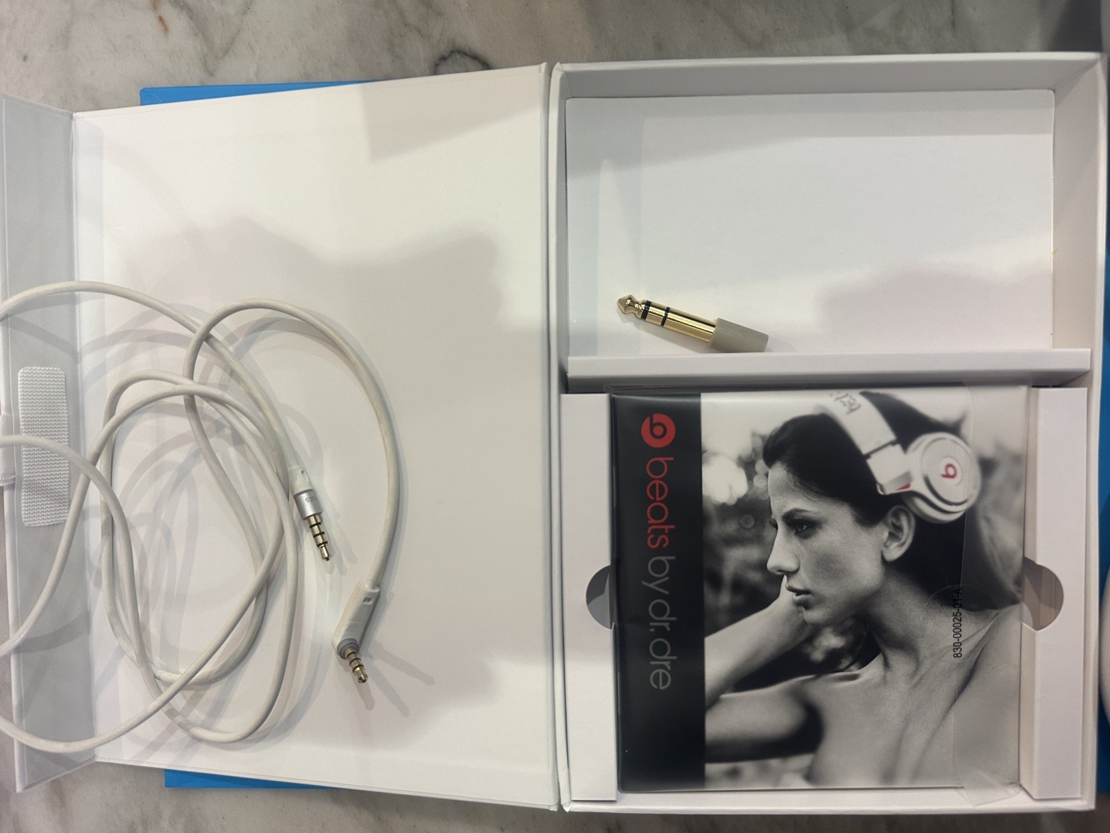 Beats Mixr Mixer Headphones Neon Blue & White David Guetta Edition Rare