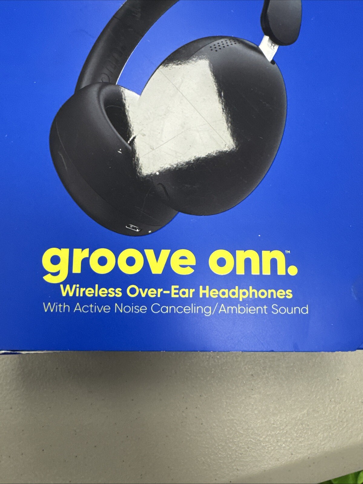 Groove Onn. Wireless Over-Ear Headphones with Active Noise Canceling, Black