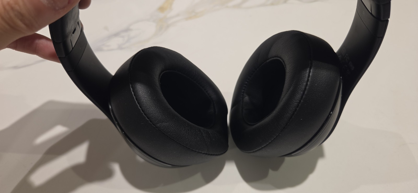 Beats by Dr. Dre Studio3 Over the Ear Wireless Headphones – Black
