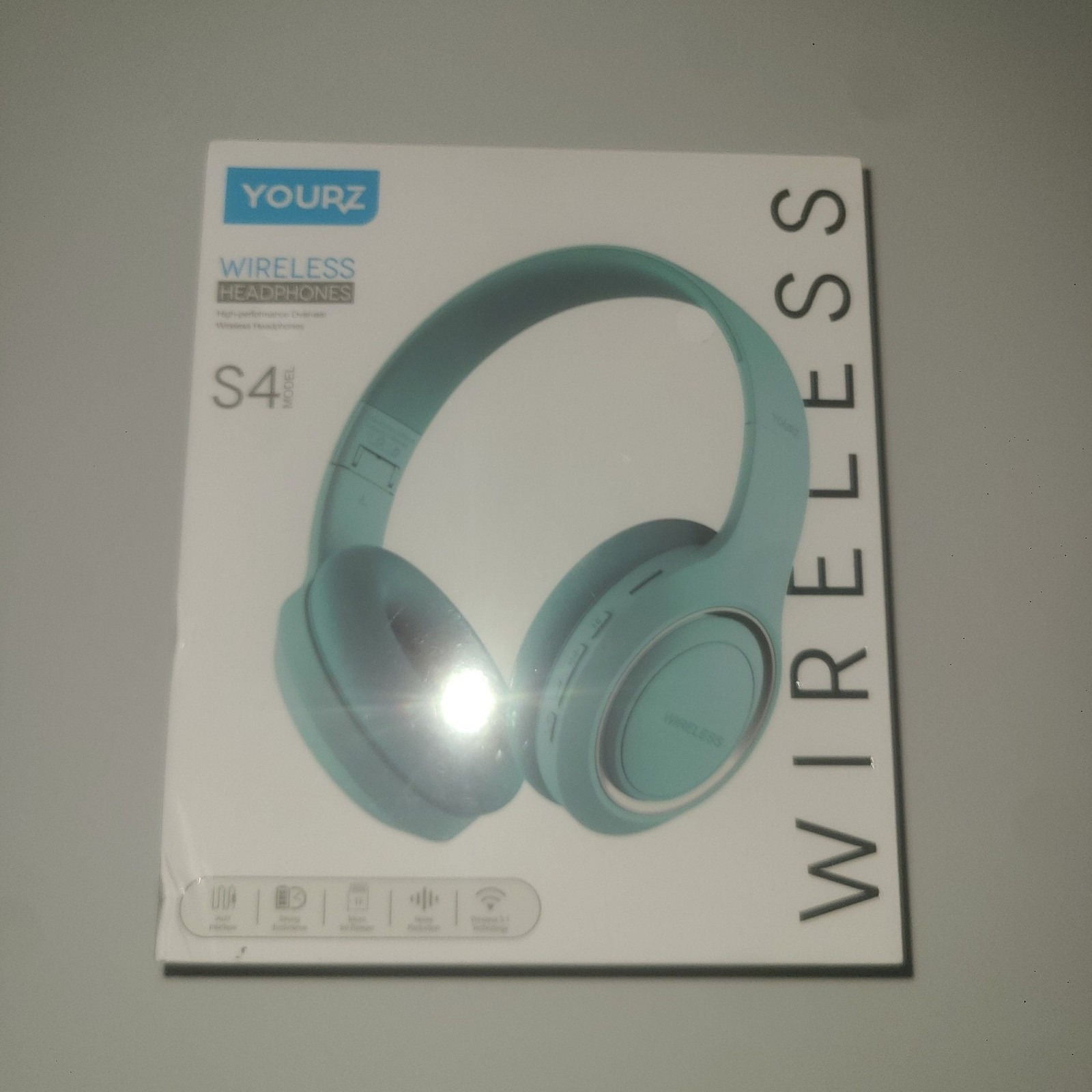 YOURZ S4 Wireless Over-Ear Headphones with Microphone and Micro SD Slot