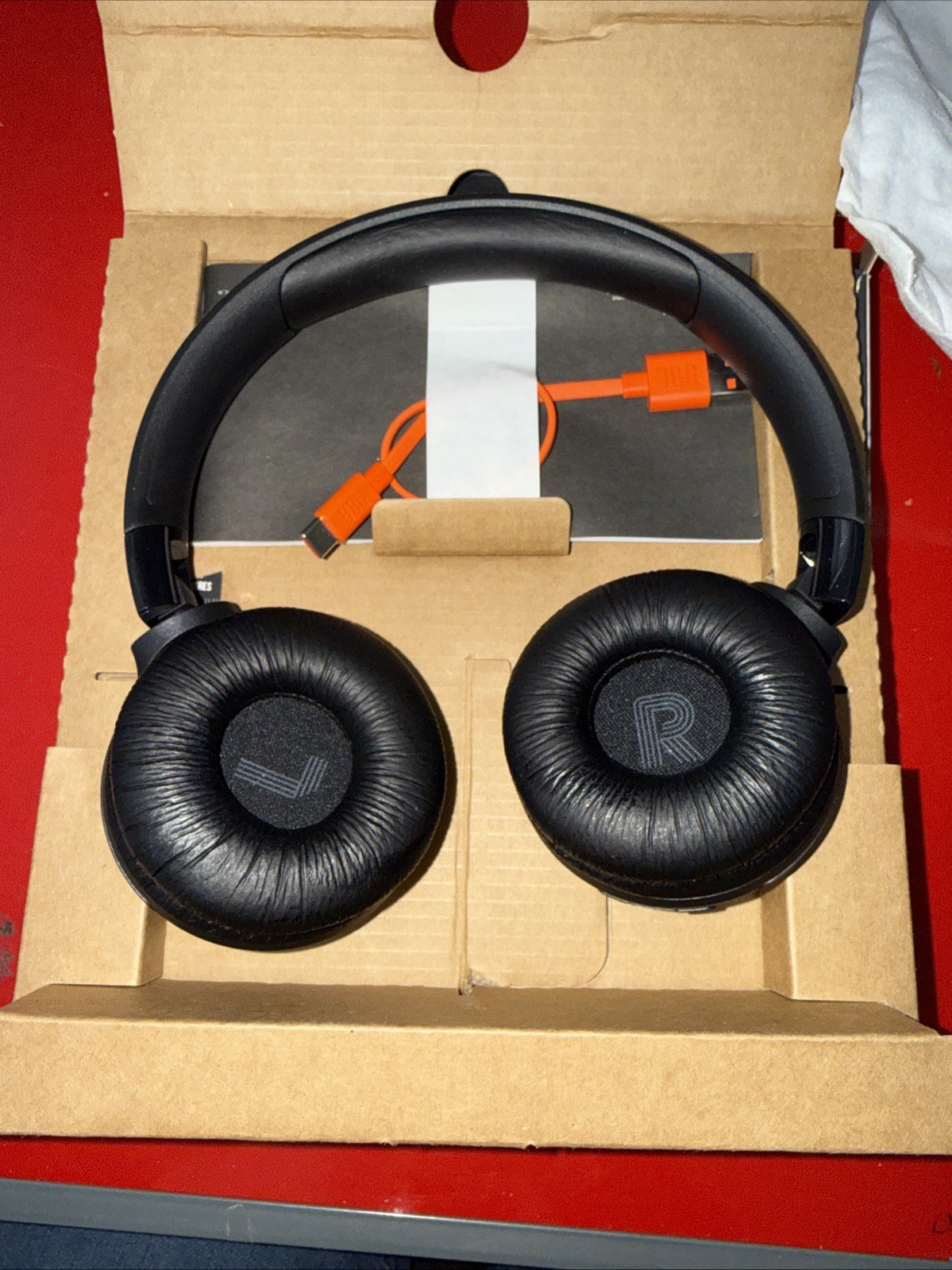 JBL 520BT Pure Bass Headphones
