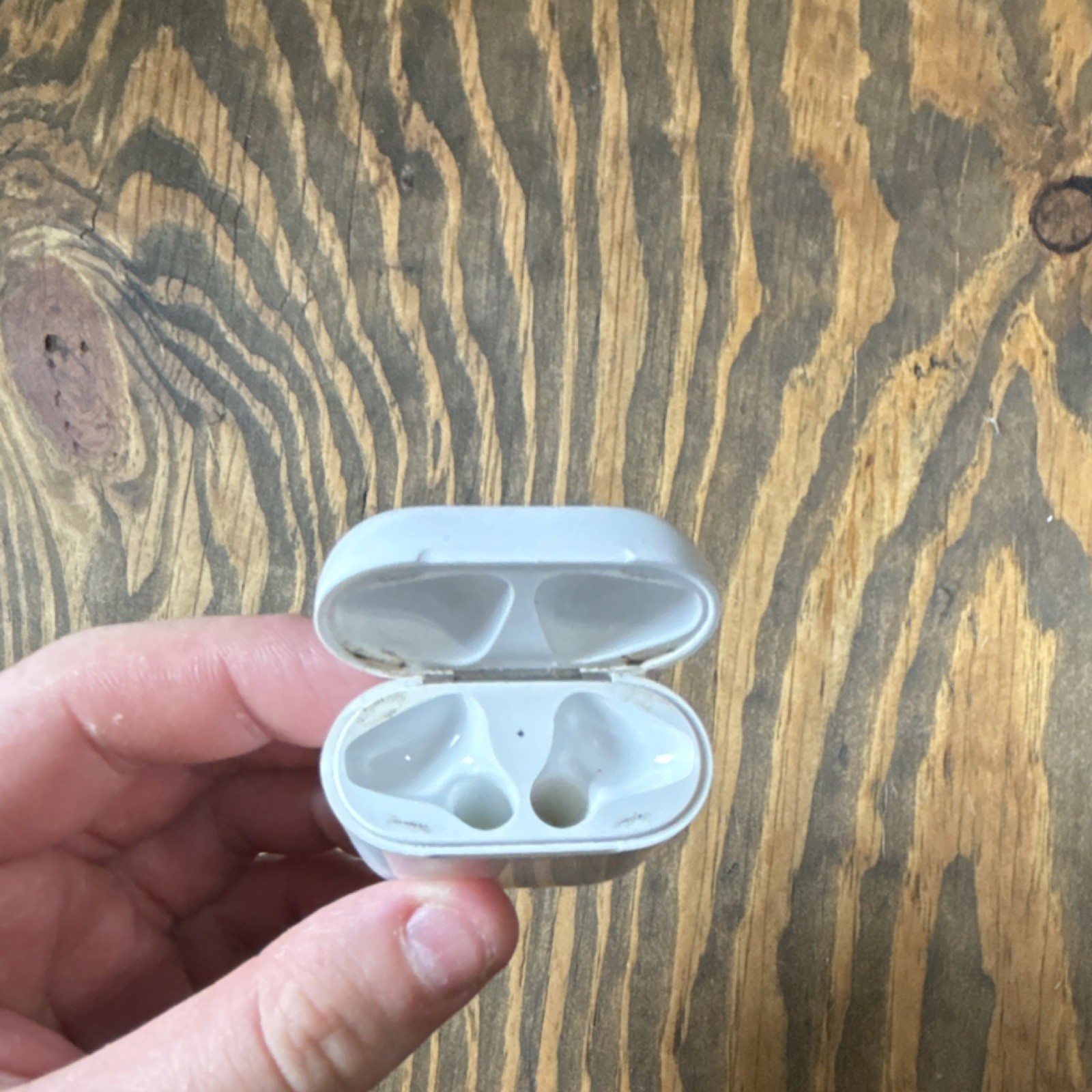 Apple AirPods (3rd Generation) Wireless Bluetooth In-Ear w/ Mic, Case White