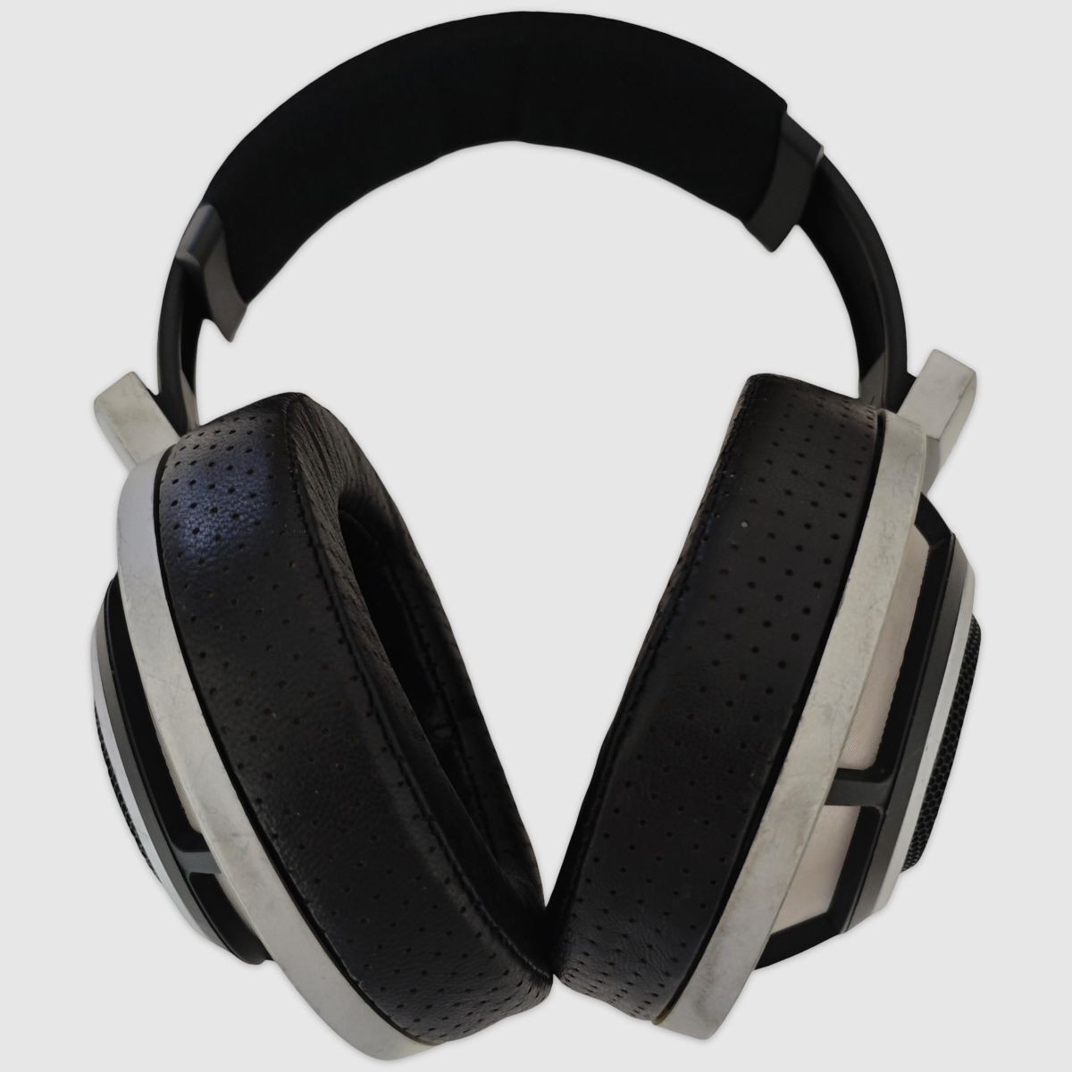 Sennheiser HD 800 Open-Back Dynamic Reference Headphones 300ohm from Germany
