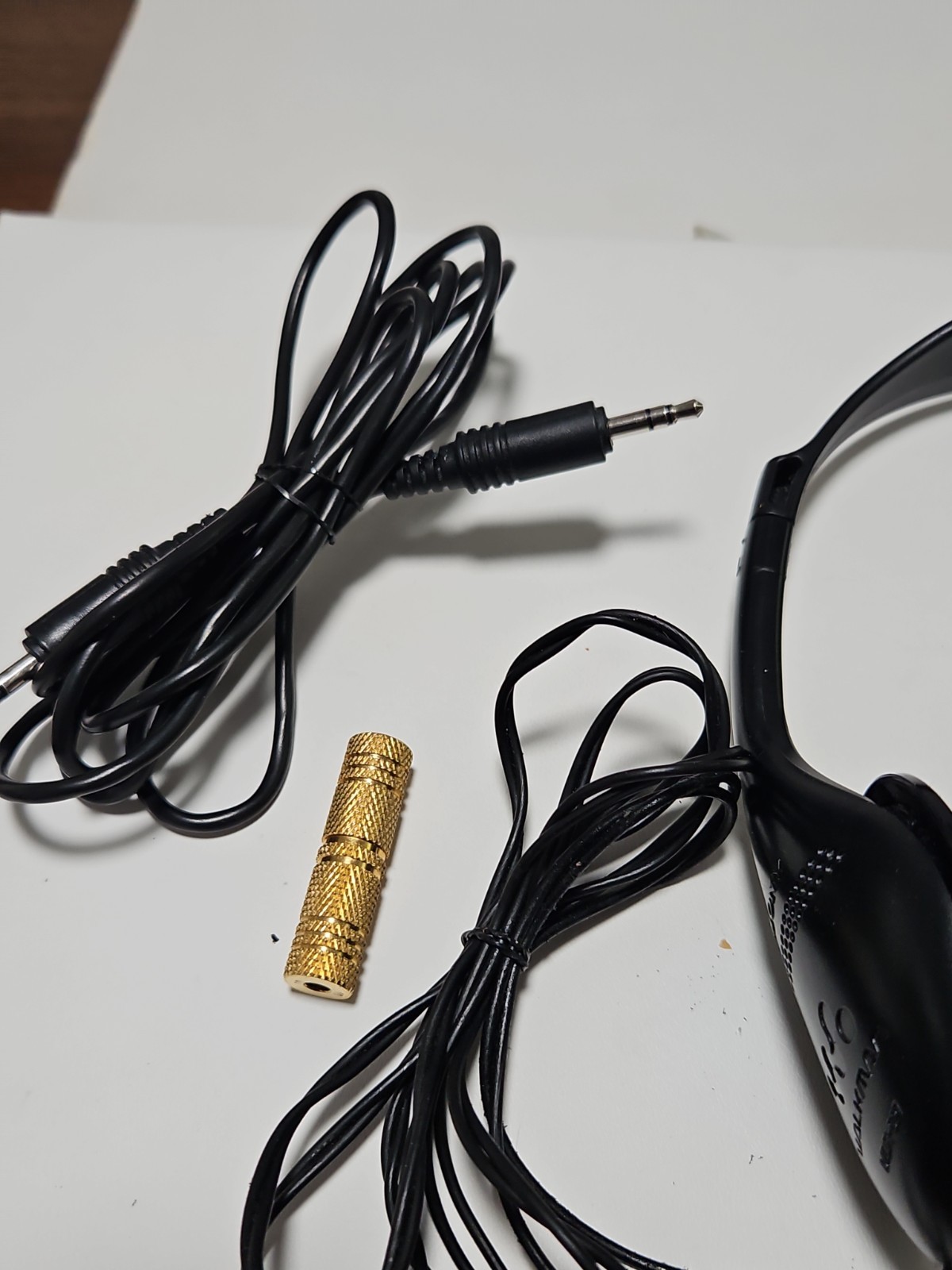 Sony Walkman MDR-027 On-Ear Headphones Black Wired Portable Audio Black Vintage