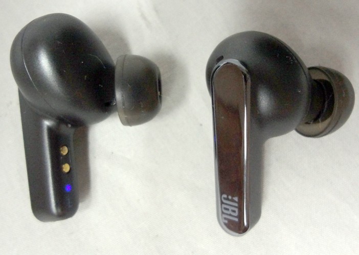 JBL Live Pro 2 True Wireless Bluetooth Noise Cancelling Earbuds Headphones!