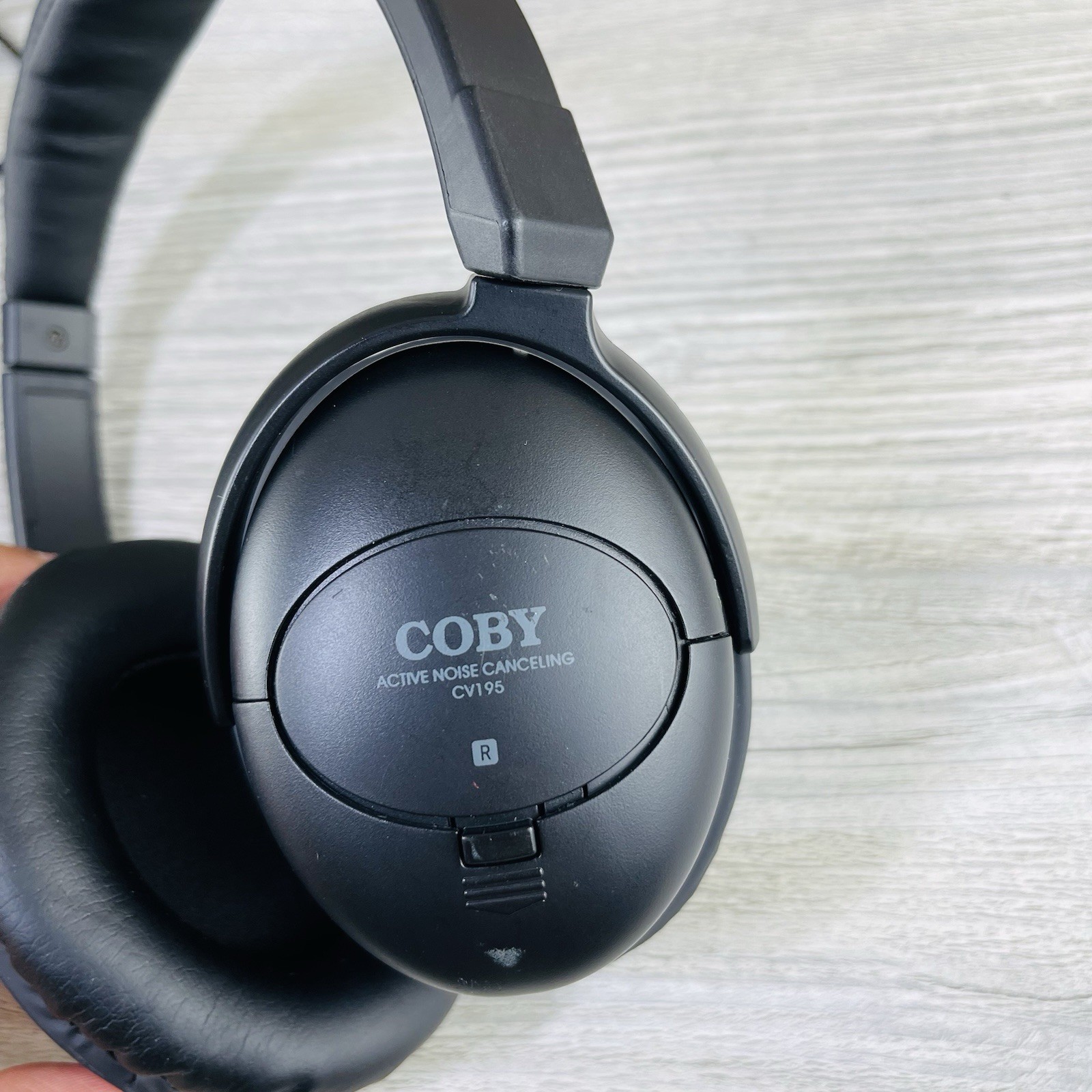 Coby Noise Canceling Digital Stereo Headphones CV195