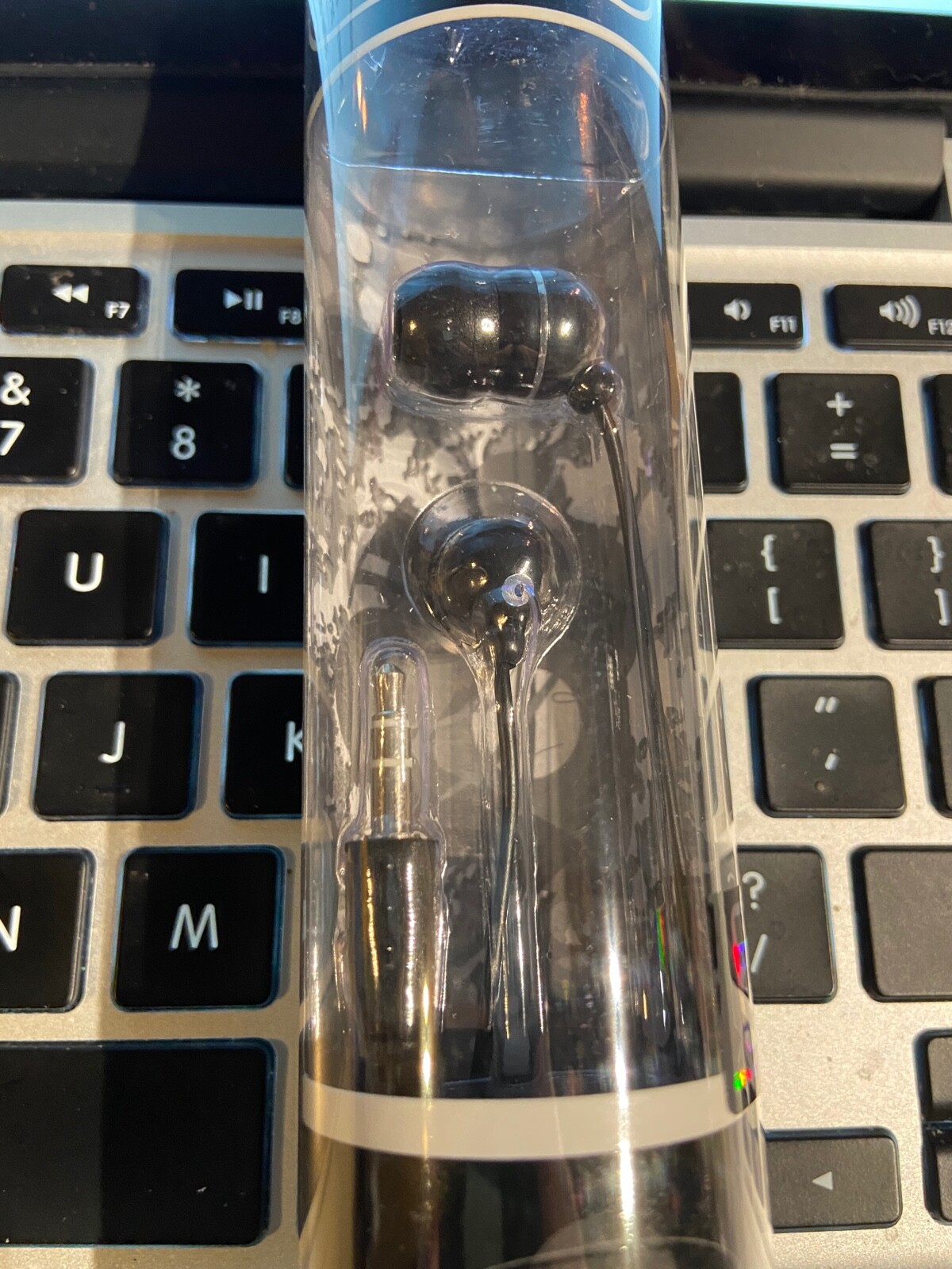 Sentry~ Balls~ Earphones~Earbuds~#HO341~16 Ohms~4 Ft. Cord~ i-pod/mp-3~Brand New
