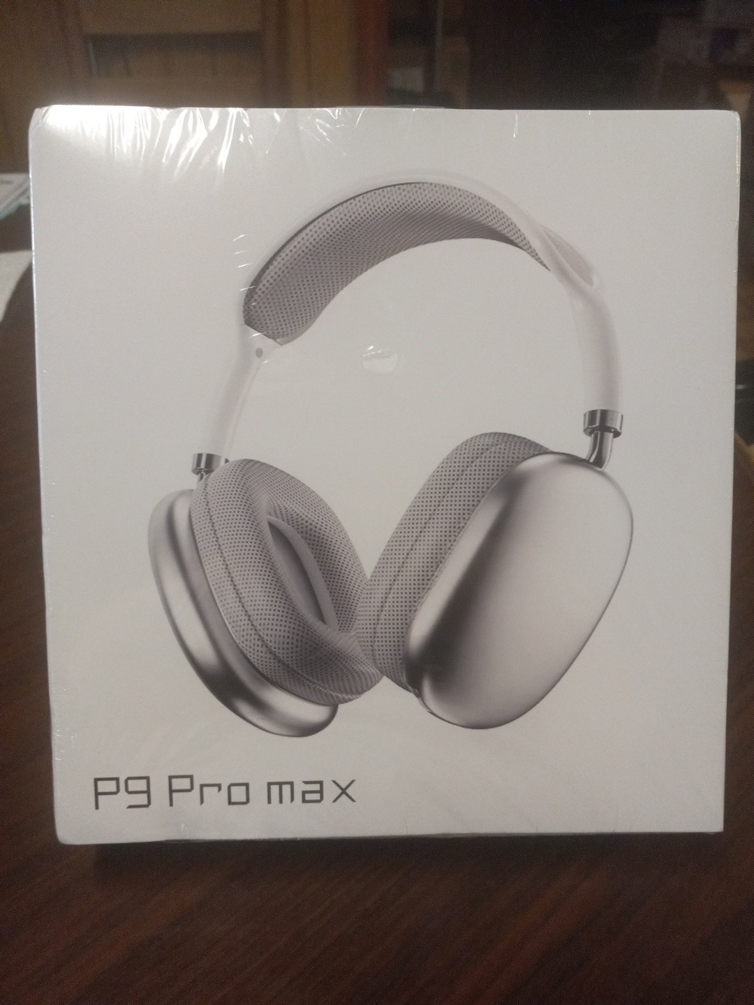 P9 Pro Max Wireless Bluetooth Headphones Light Weight.