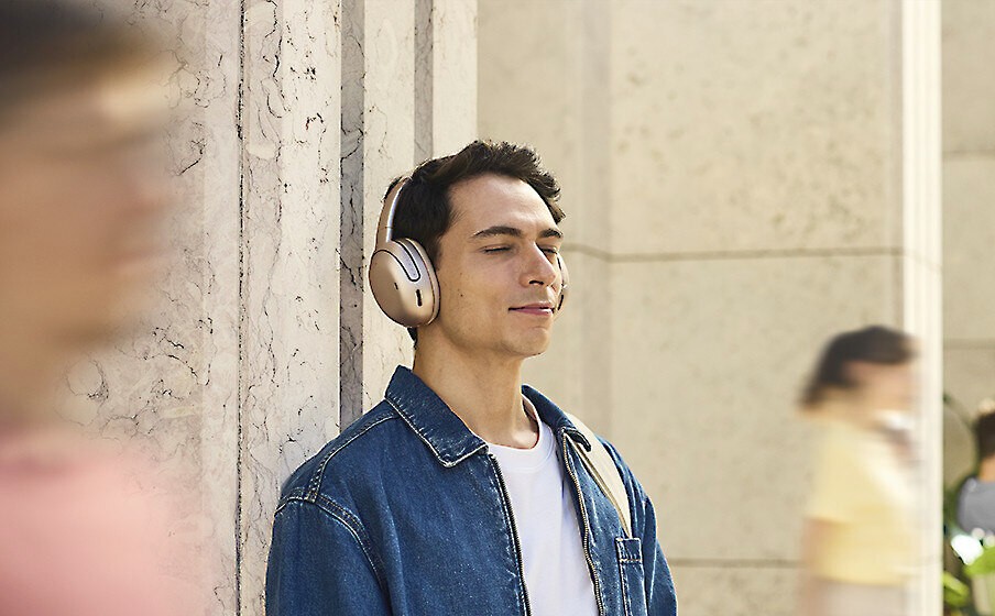 JBL Tour One M3 Latte Over Ear NC w Smart Tx Control