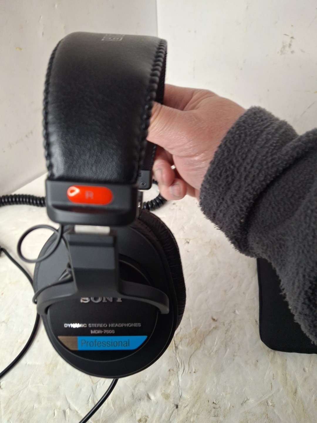 Sony MDR-7506 Sound Monitor Headphones (Black) Bag And Jack Excellent Condition