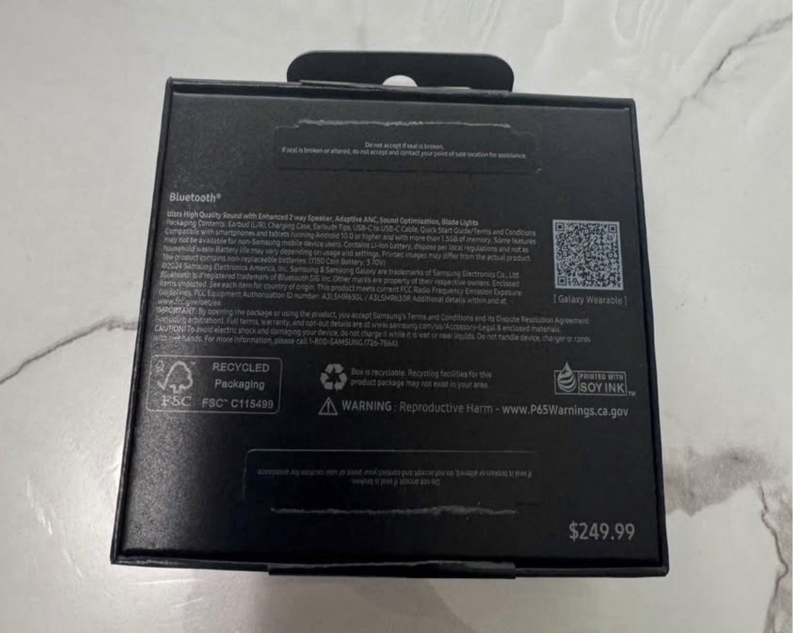 Samsung Galaxy Buds Silver Wireless Bluetooth Earbuds, Noise Cancellation, Case