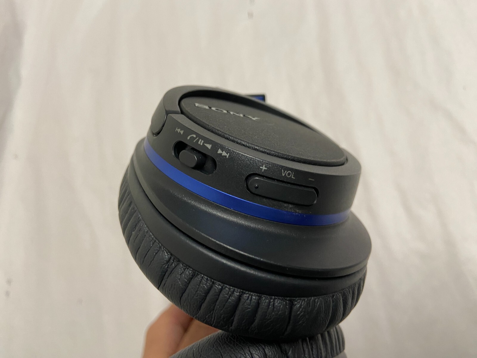 Sony MDR-ZX770BT Wireless Noise Cancelling Bluetooth Headphones