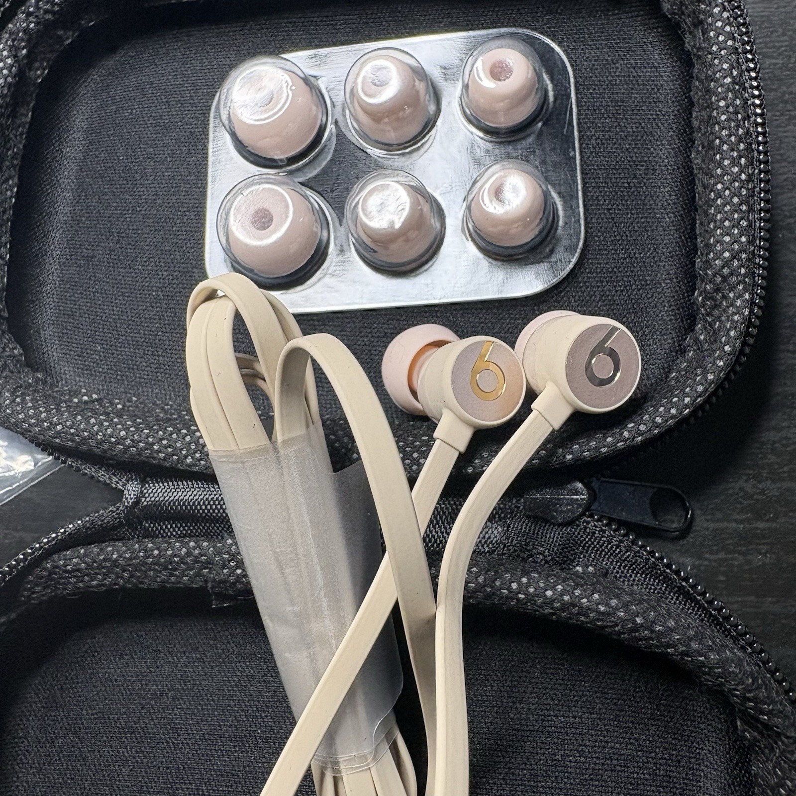 Genuine Original Beats By Dre Urbeats 3 Urbeats3 In-Ear Headphones MATTE GOLD