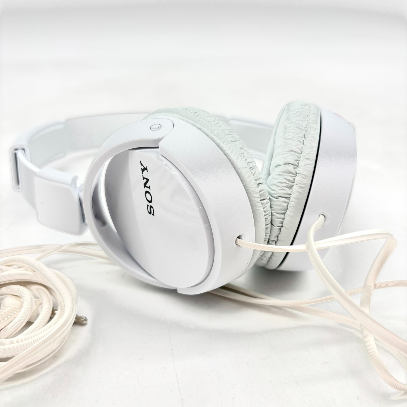 Sony Wired On The Ear Stereo Headphones Model MDR-ZX110 – White