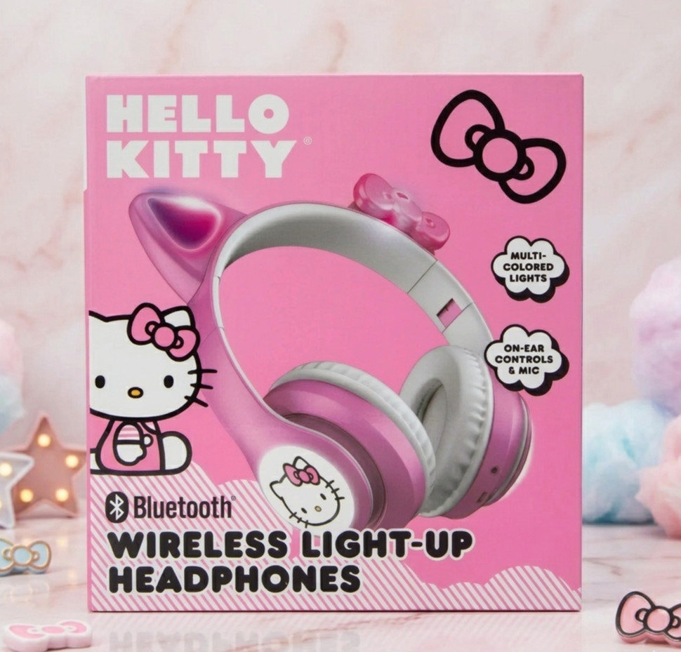 New Hello Kitty Wireless Bluetooth Headphones Light Up LED Ears Pink Sanrio