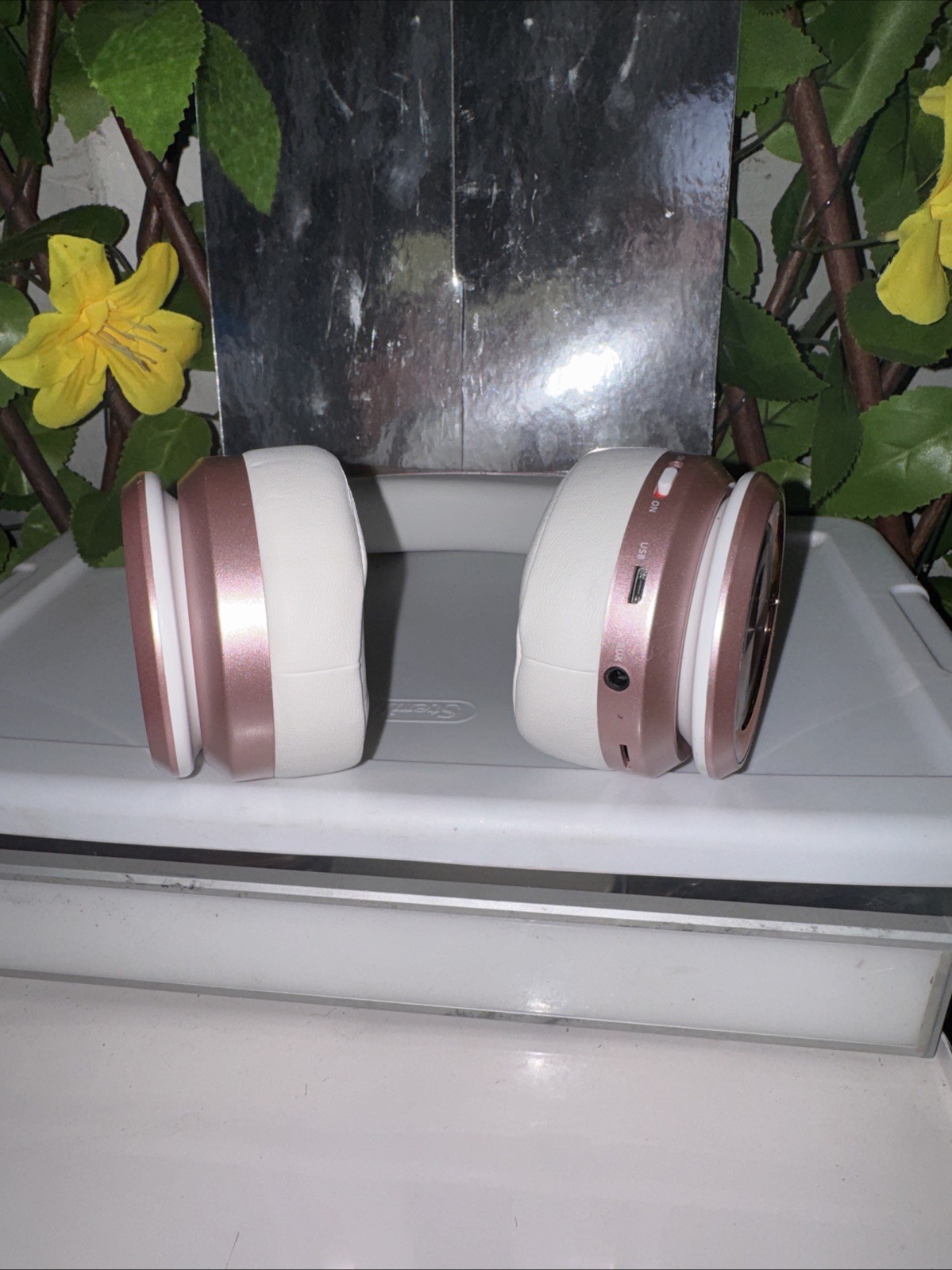 Picun P26 Wireless Stereo Headphones Extra Base ￼