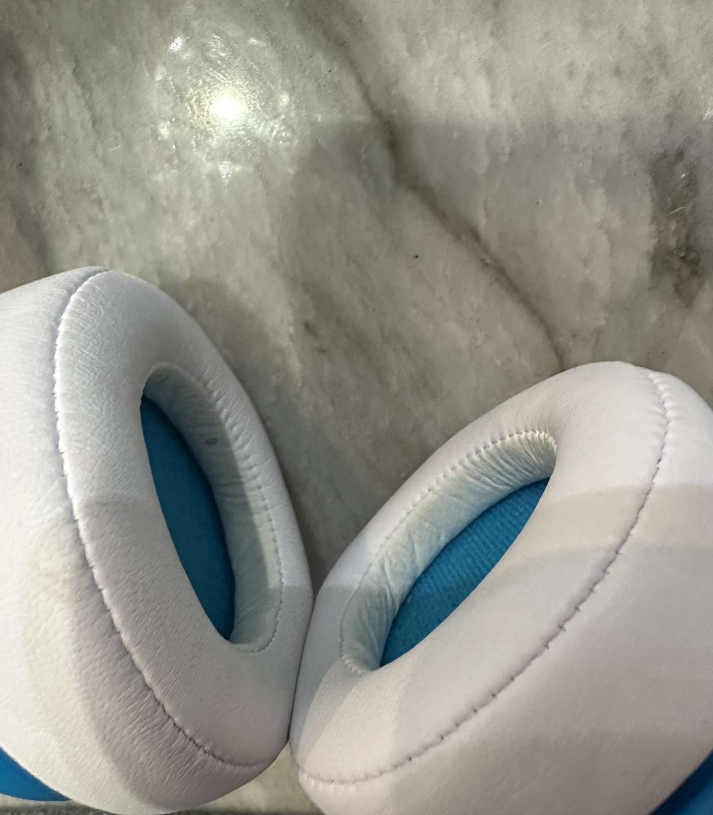 Beats Mixr Mixer Headphones Neon Blue & White David Guetta Edition Rare