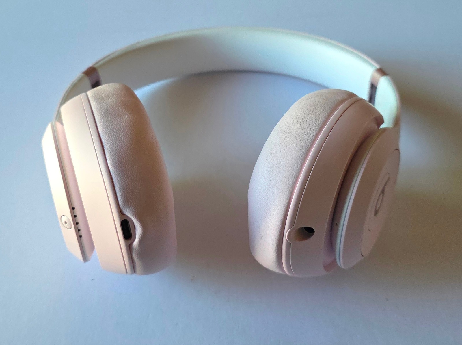 Unused Original Pink Beats Studio Pro Wireless NC Headphones ME2E4LL/A in Bulk P