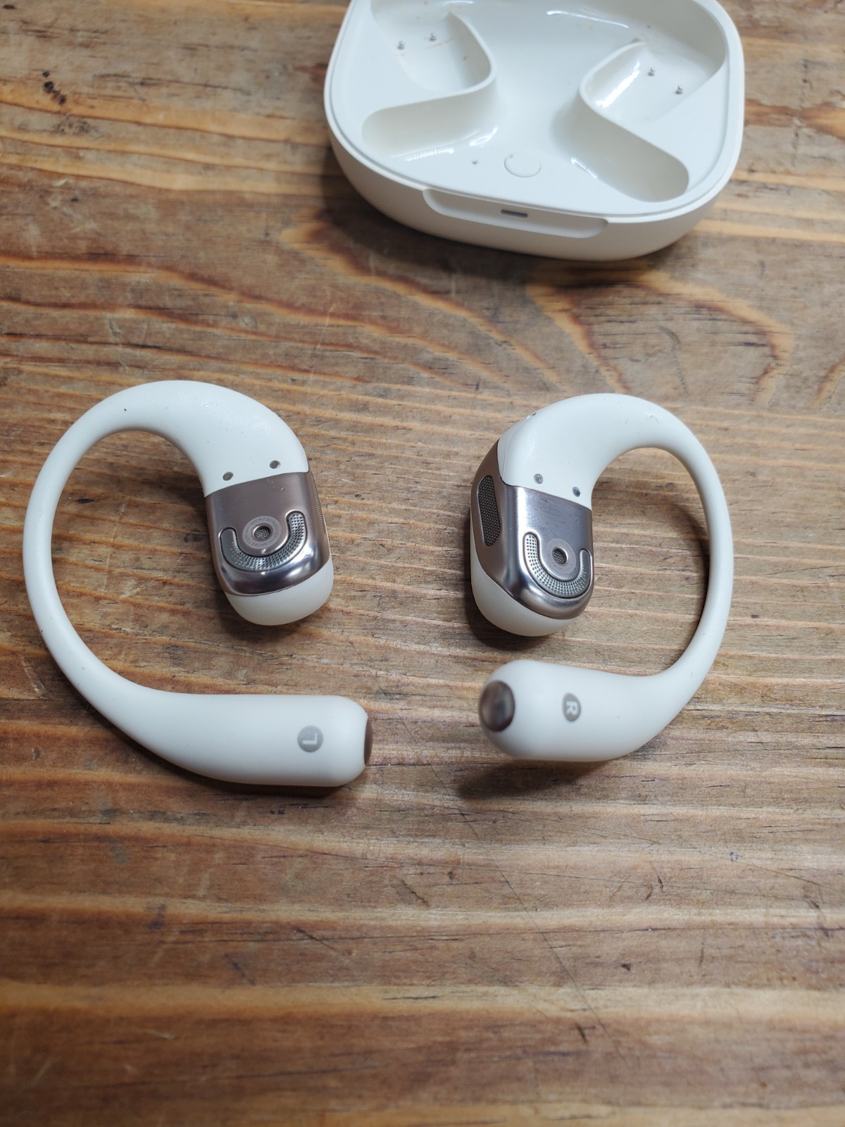 Shokz OpenFit 2 Wireless Open-Ear Earphones – Biege (T920 ) Great Condition