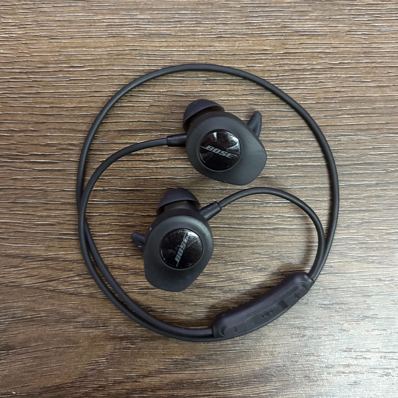 Bose SoundSport Headphones Wireless Bluetooth Earphones Earbuds NFC Black – us
